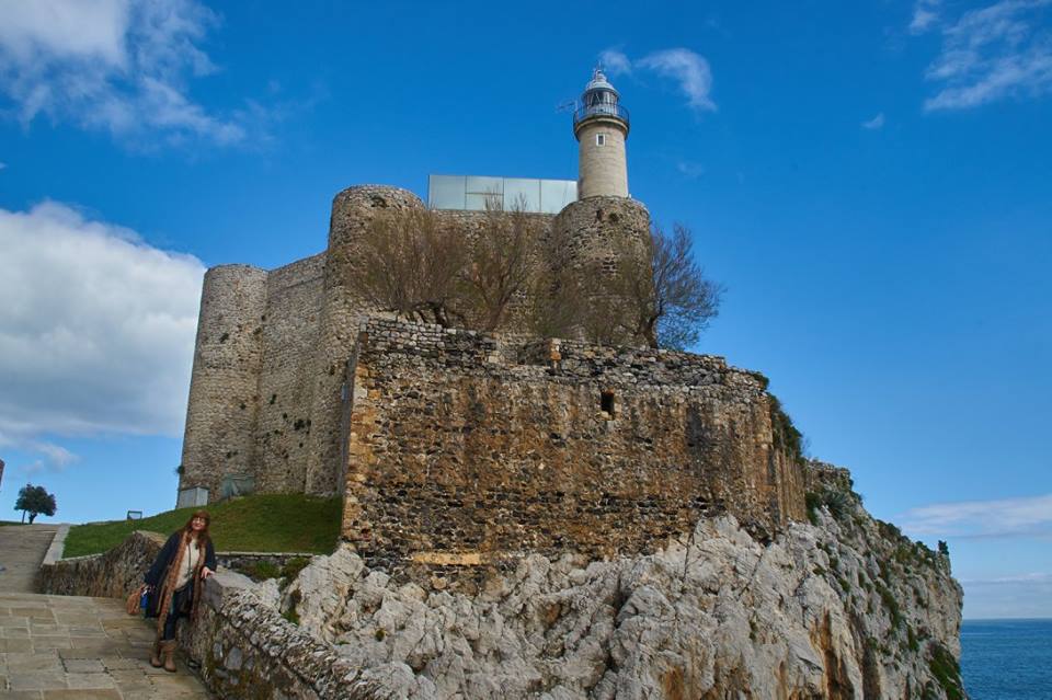 CASTILLO-FARO DE SANTA ANA