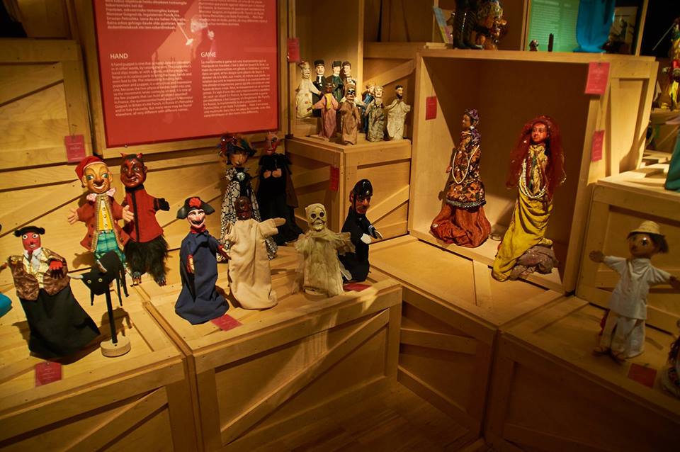 MUÑECOS DE LA EXPOSICIÓN