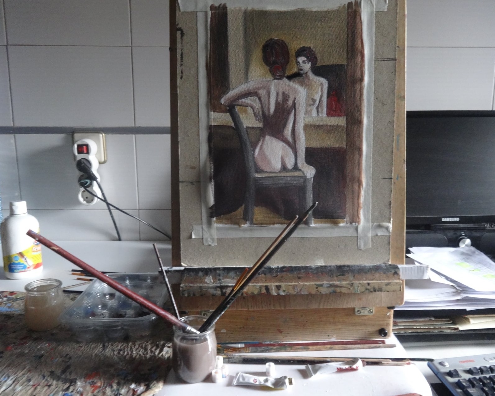 MOSTRANDO EL  CULO - 6 de mayo de 2021